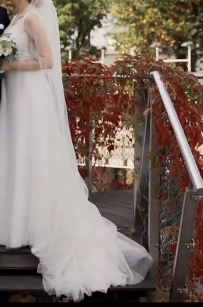 Suknia slubna w idealnym stanie