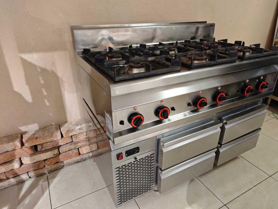 6-palnikowa kuchnia gastronomiczna na podstawie chłodniczej  gwarancja