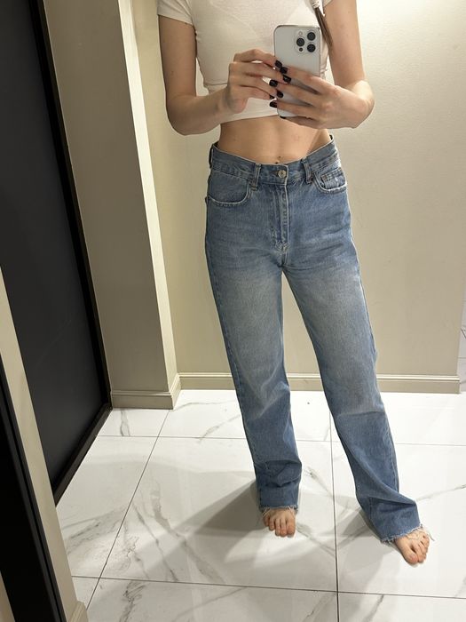 Сині джинси бренду Stimma в ідельнлму стані