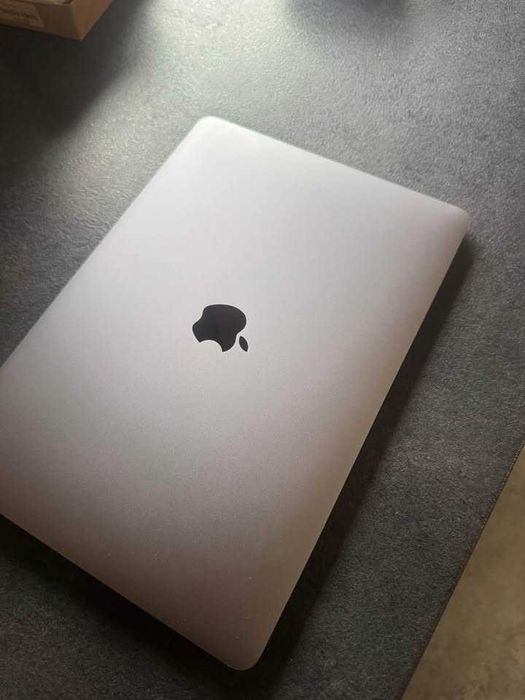 MacBook Air 2020 Intel Core i3