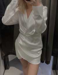 Vestido Zara em cetim branco, XS