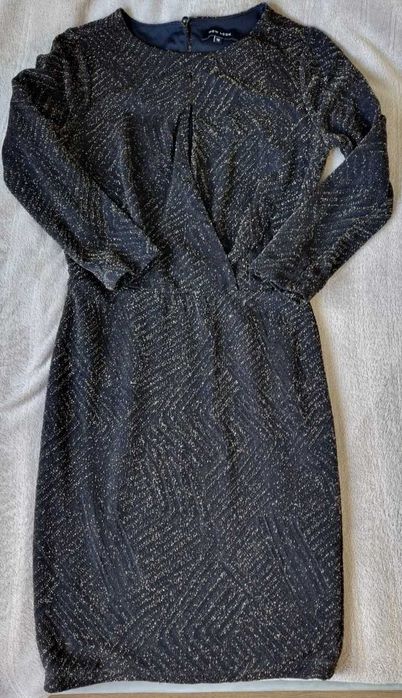 Brokatowa sukienka mini sylwestrowa New Look S