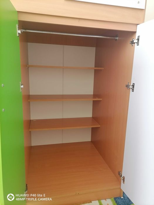 Комплект дитячих меблів