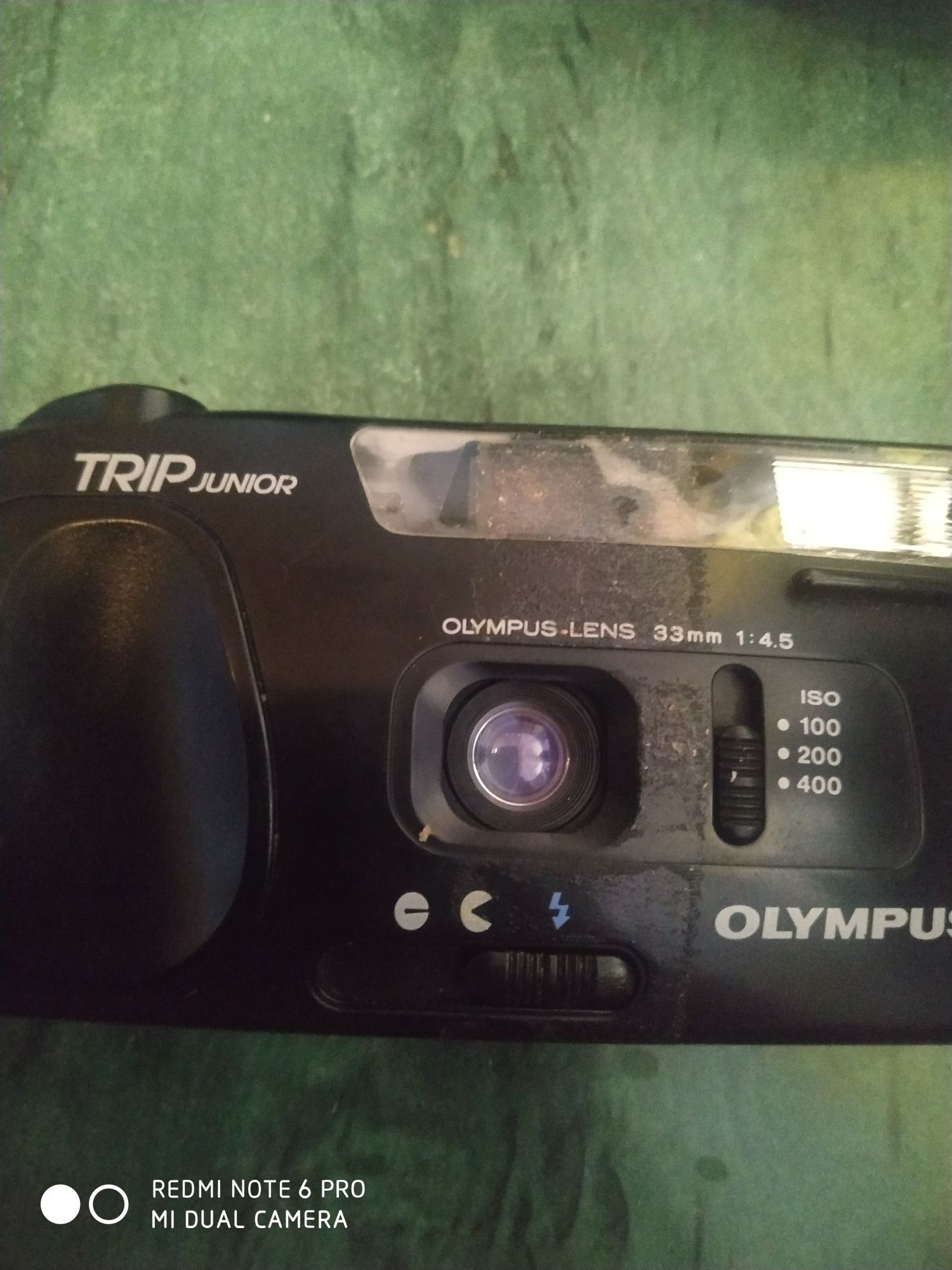 Плівочний фотоапарат TRIP junior (olympus)