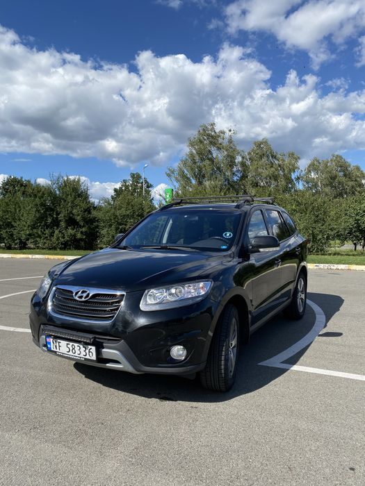 Продам Hyndai fanta fe 2012 2,0d 4x4 110kw