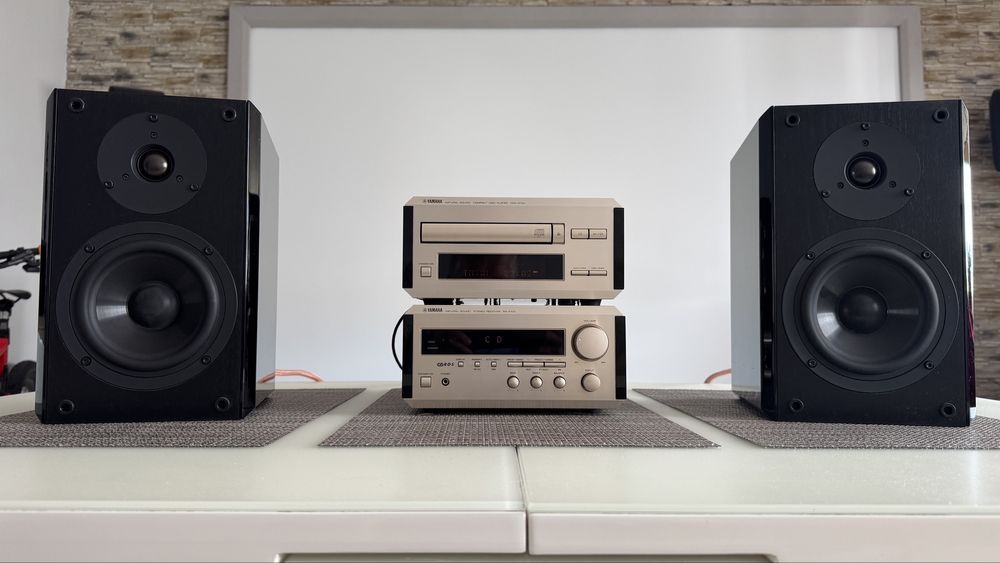 Yamaha Pianocraft E100 CD i Amplituner RX-E100 CDX-E100 NX-E100