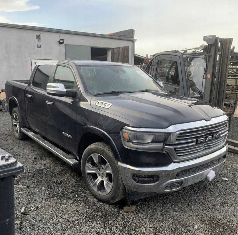 Бампер Dodge RAM 1500 Запчастини Dodge RAM 1500 Розборка Рам 1500