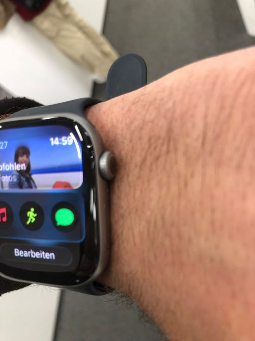 Apple Watch 11 Smartwatch