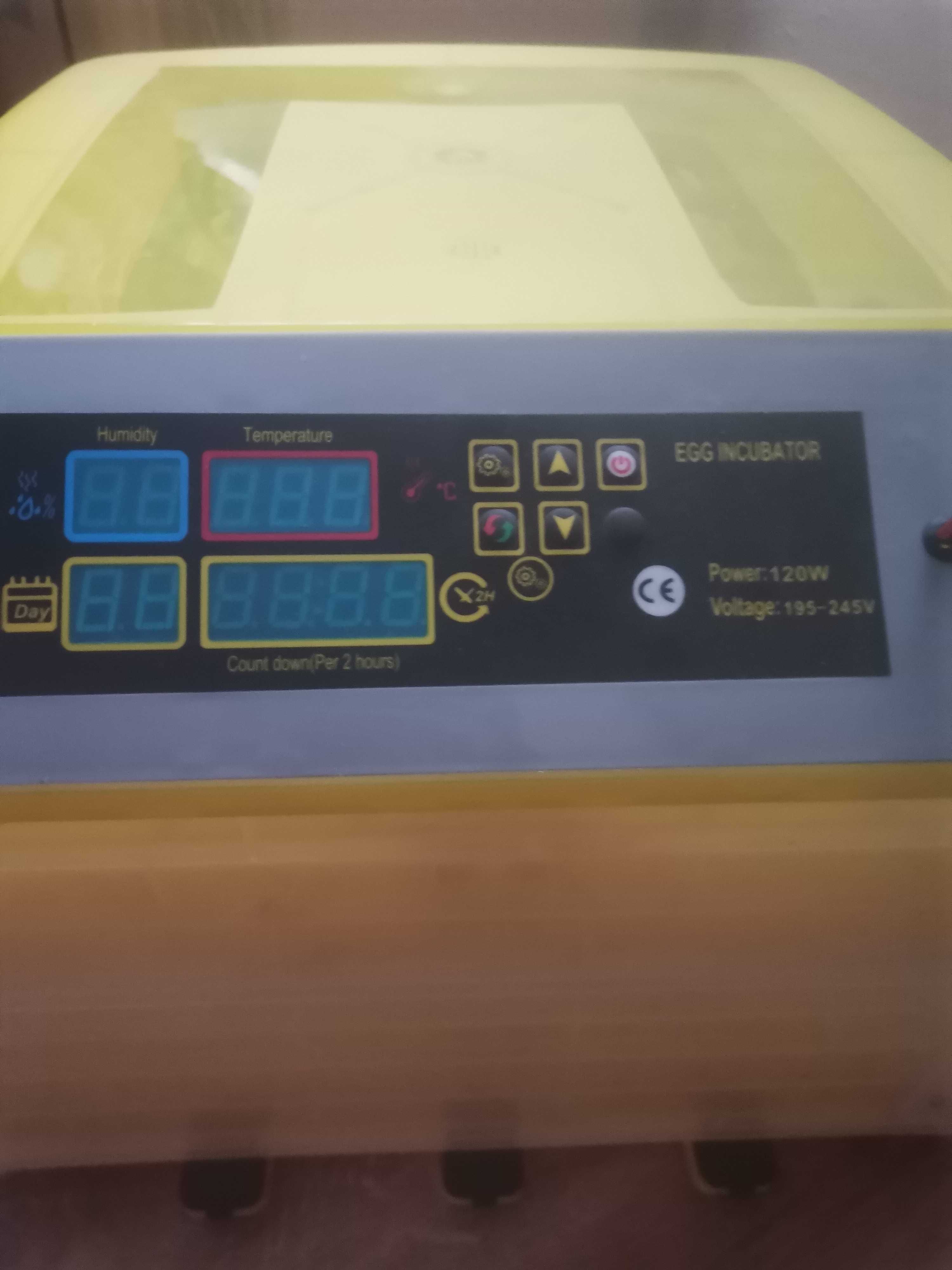 Inkubator do kurzych jaj 112, mechanicznie obracanie jajek