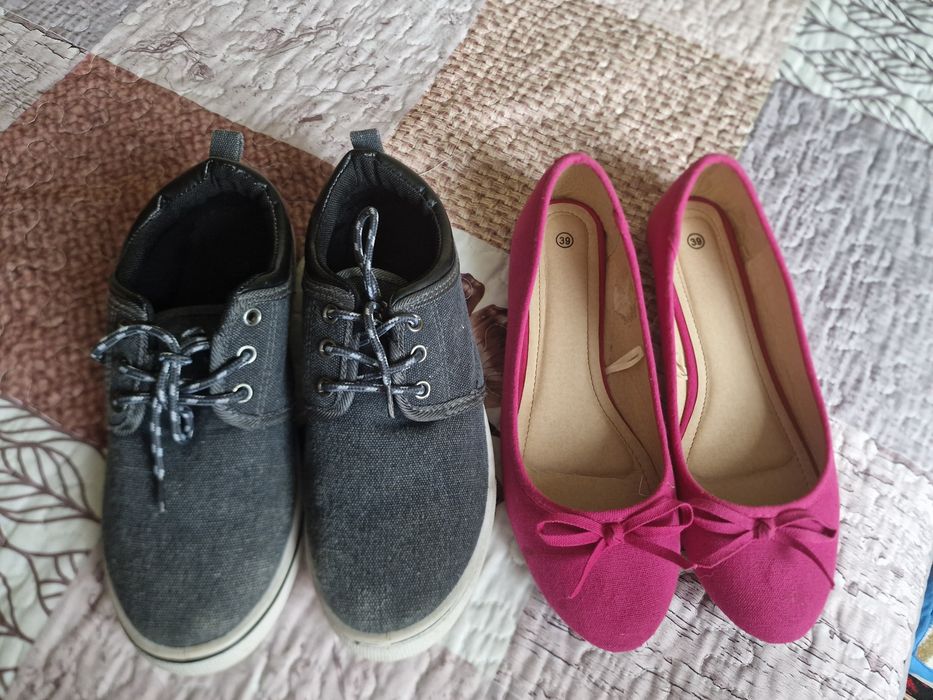 dwie pary butów rozmiar 38