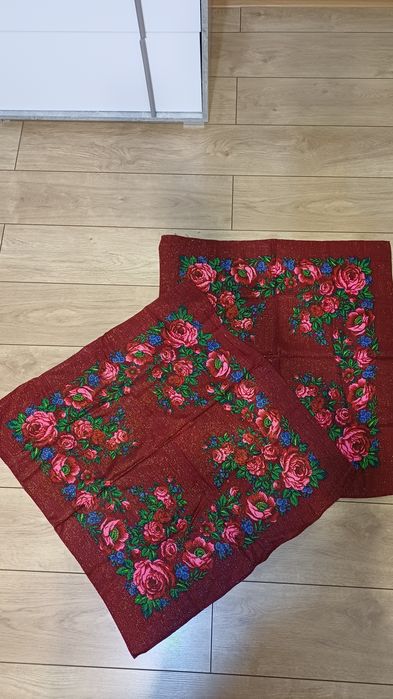 Нові хустки з люрексом (2 шт)