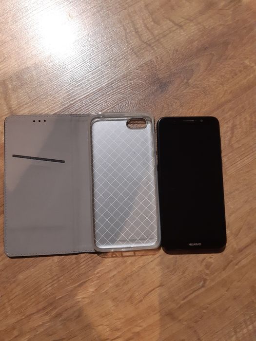ETUI z klapką do HUAWEI DRA- L21