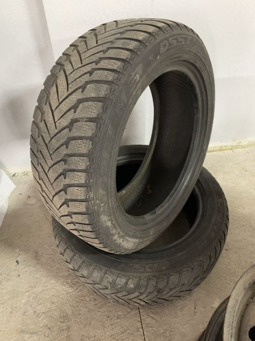 Одиночка Dunlop 205/55 R16 зима