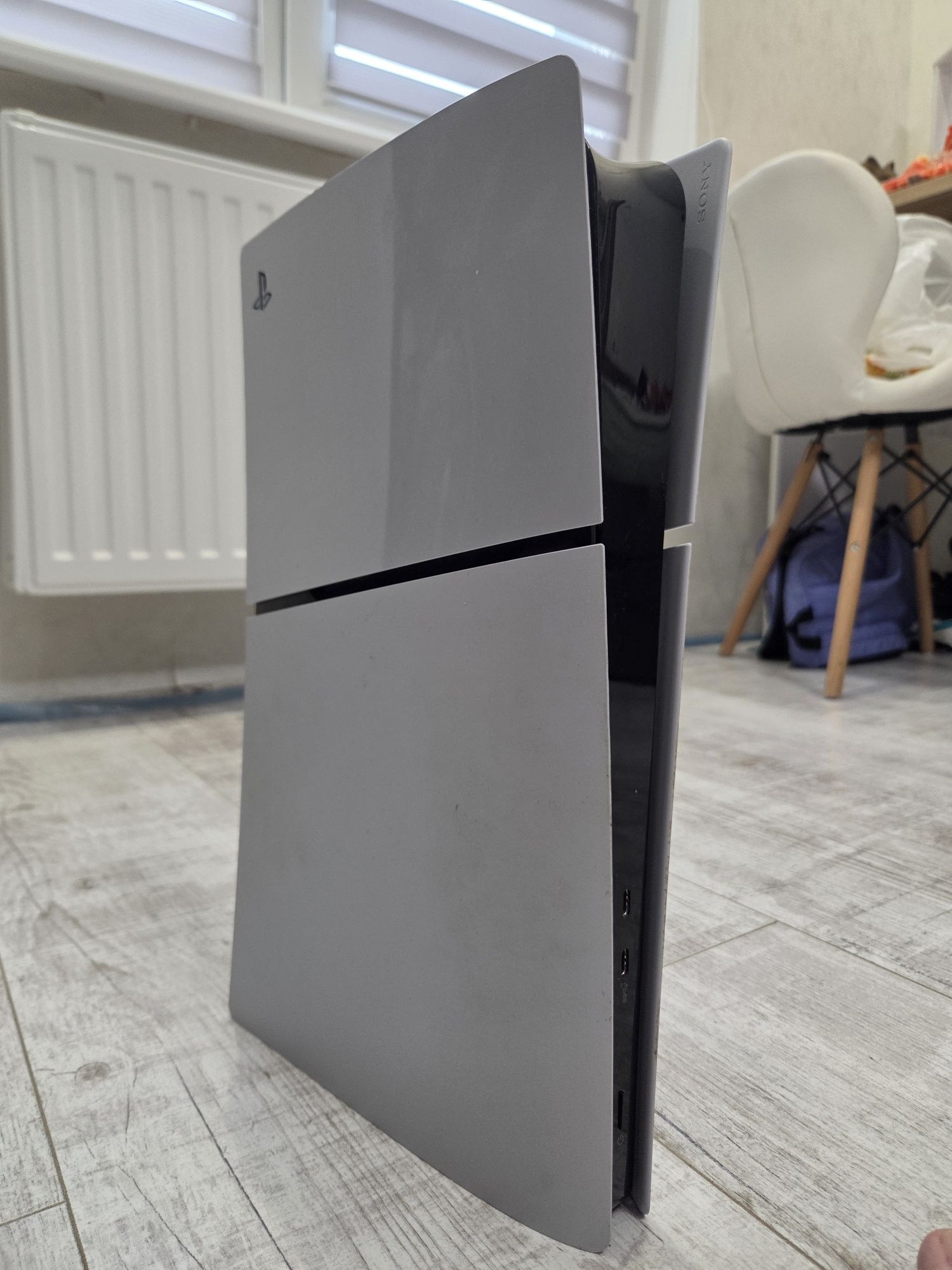 PS 5 slim 1tb digital edition, хорошее состояние