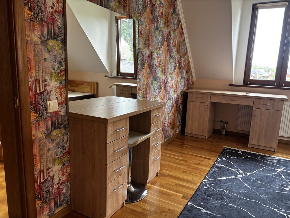 Меблі в кімнату для підлітка