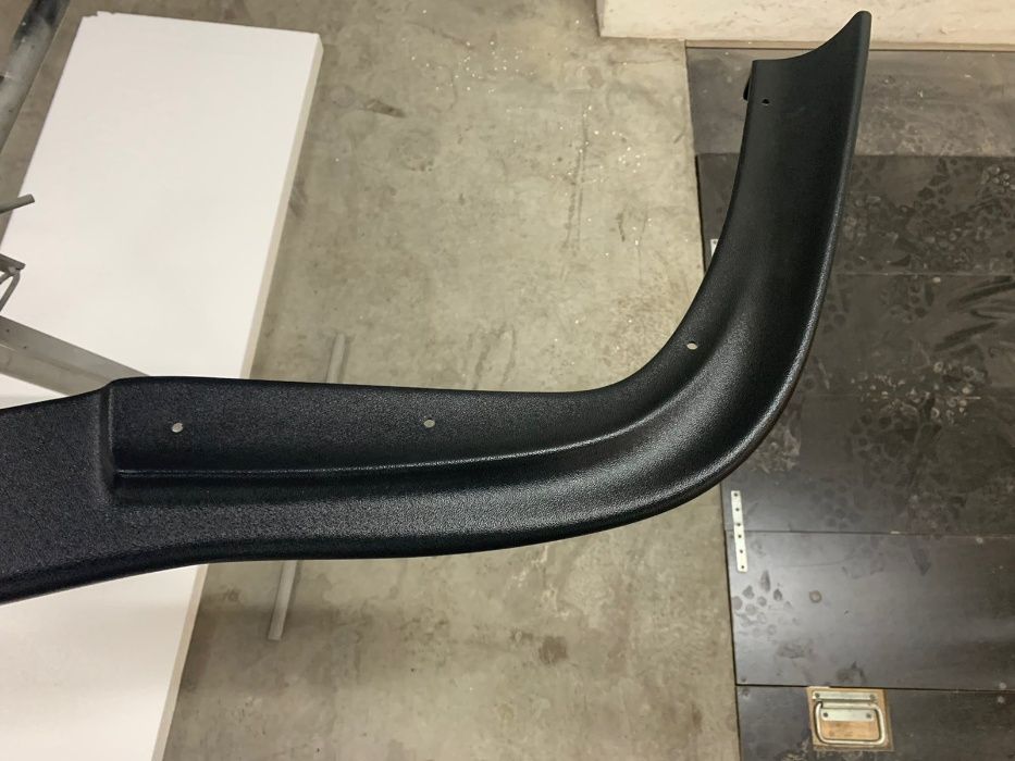 Crescente/Lip Spoiler Frontal BMW E-39 M em plastico ABS