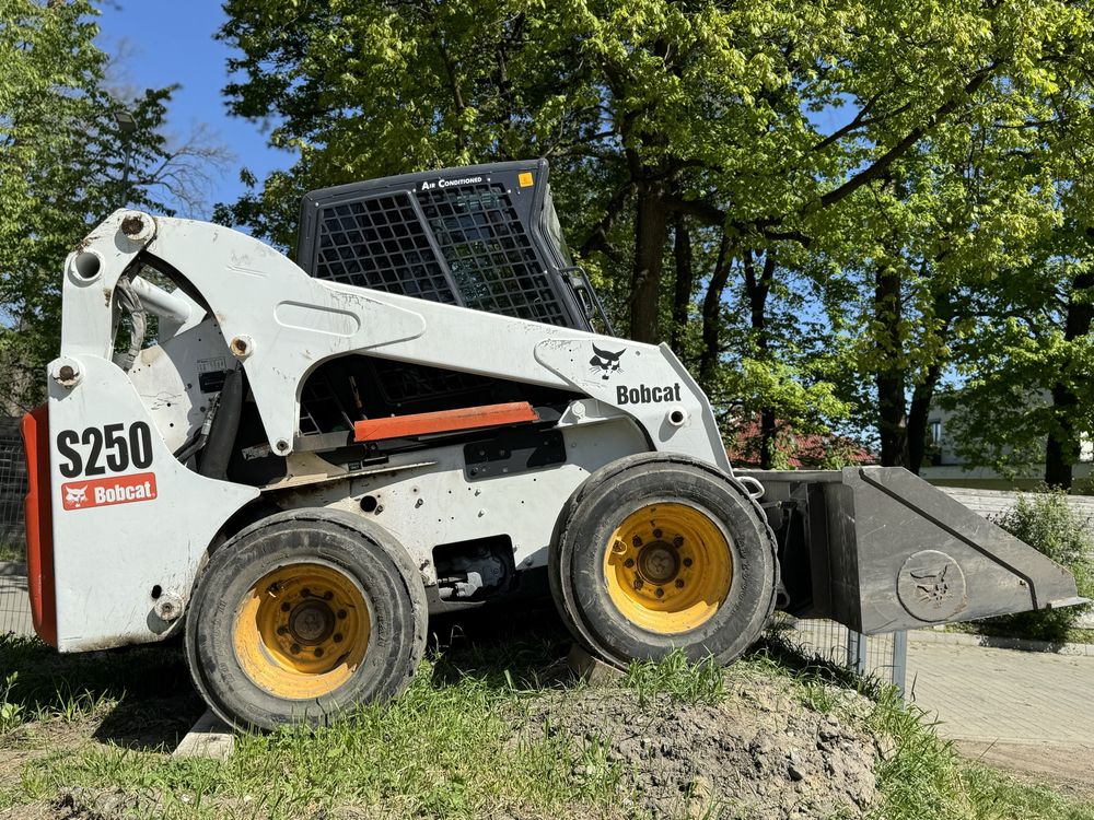 Оренда bobcat Брюховичі/Львів