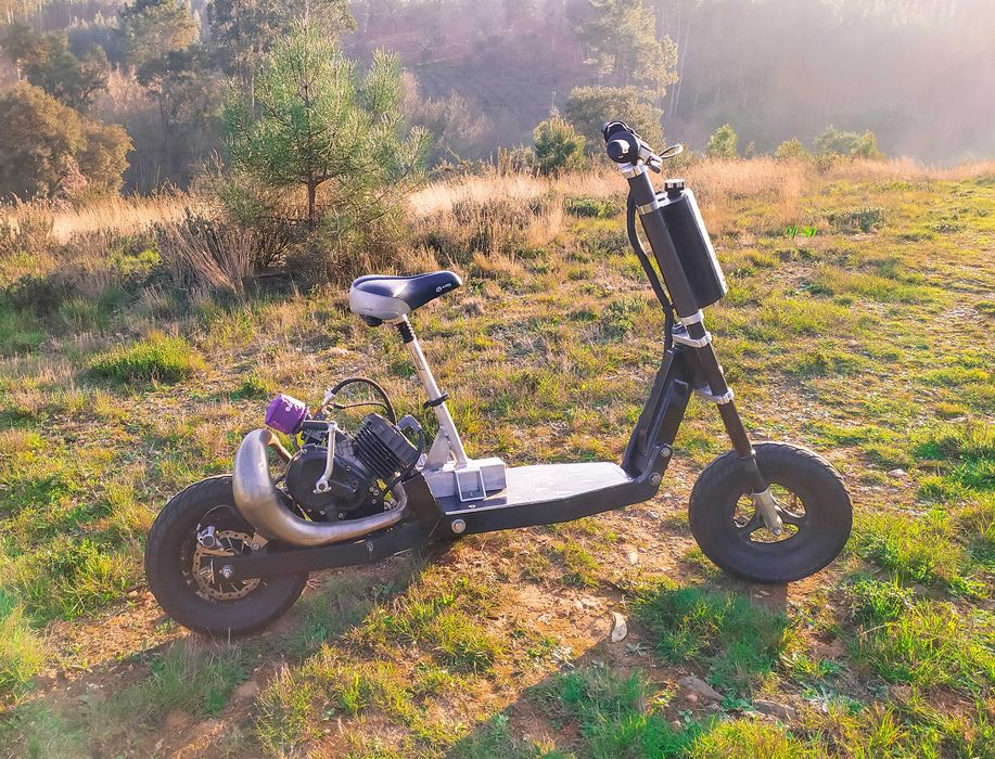 Trotinete a gasolina Bigboy V6