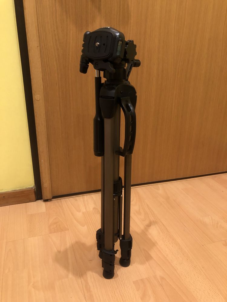 Tripé Hama Star 61