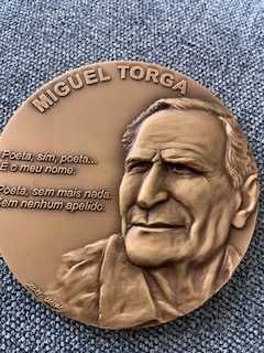Medalha Torga escultor Jorge Coelho