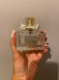 Gratka dla kolekcjonerów - flakon po perfumach Miss Dior Le Parfum