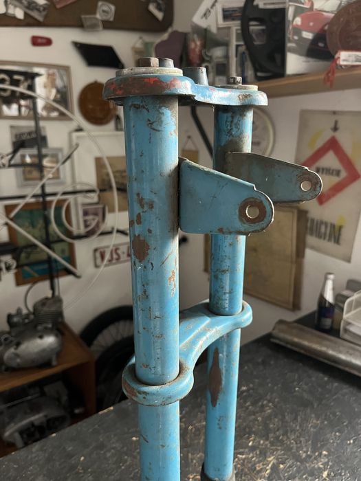 Romet 50T1 2375 Komar zawieszenie przod teleskopy ladny stan proste