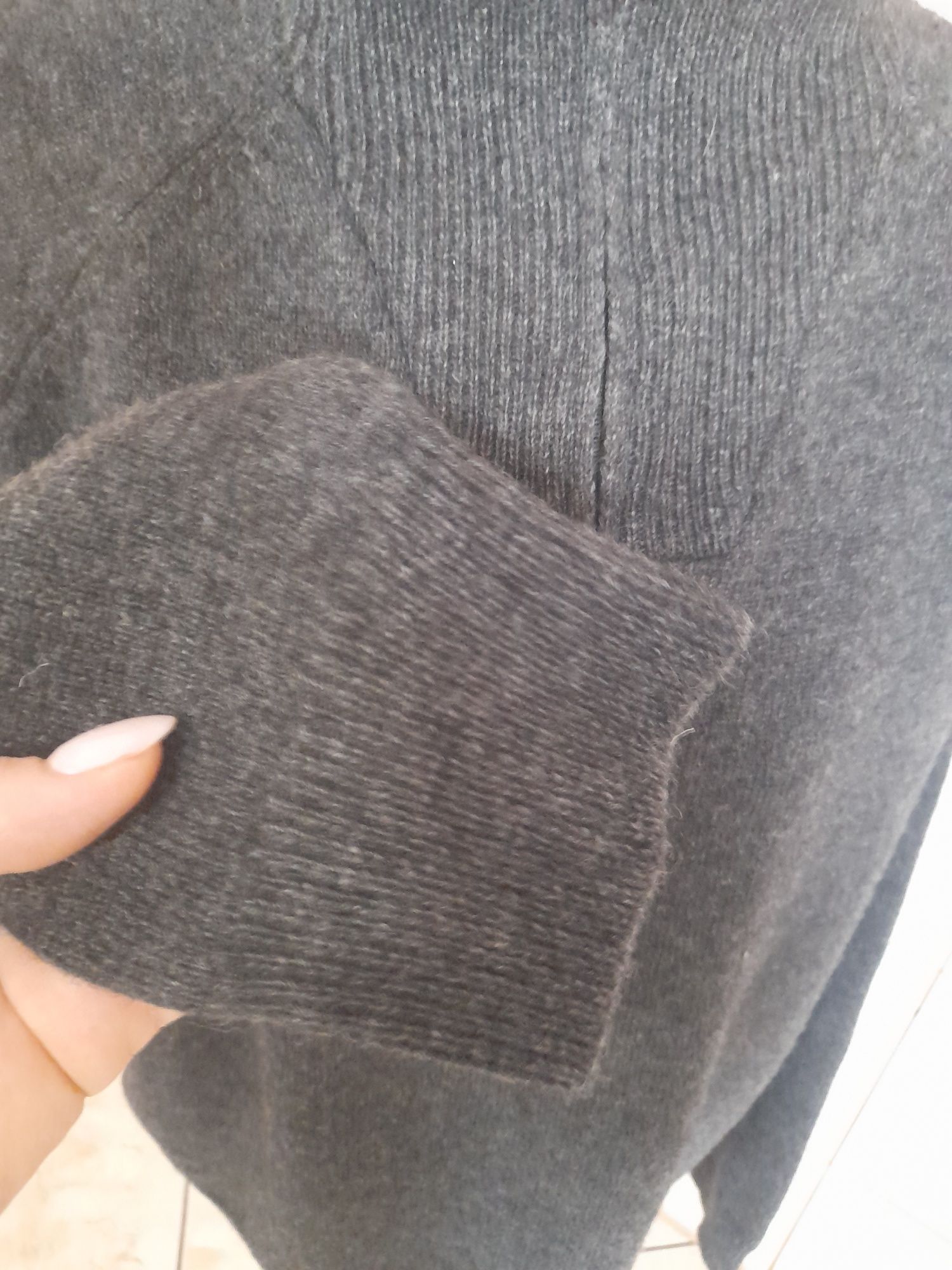 Męski sweter rozmiar L merinowool