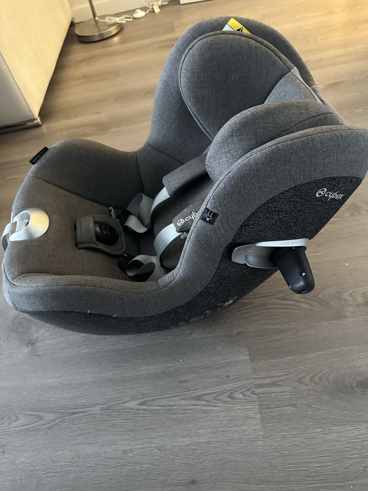 Cadeira Cybex Auto Sirona T i-Size + Base Isofix T-Black