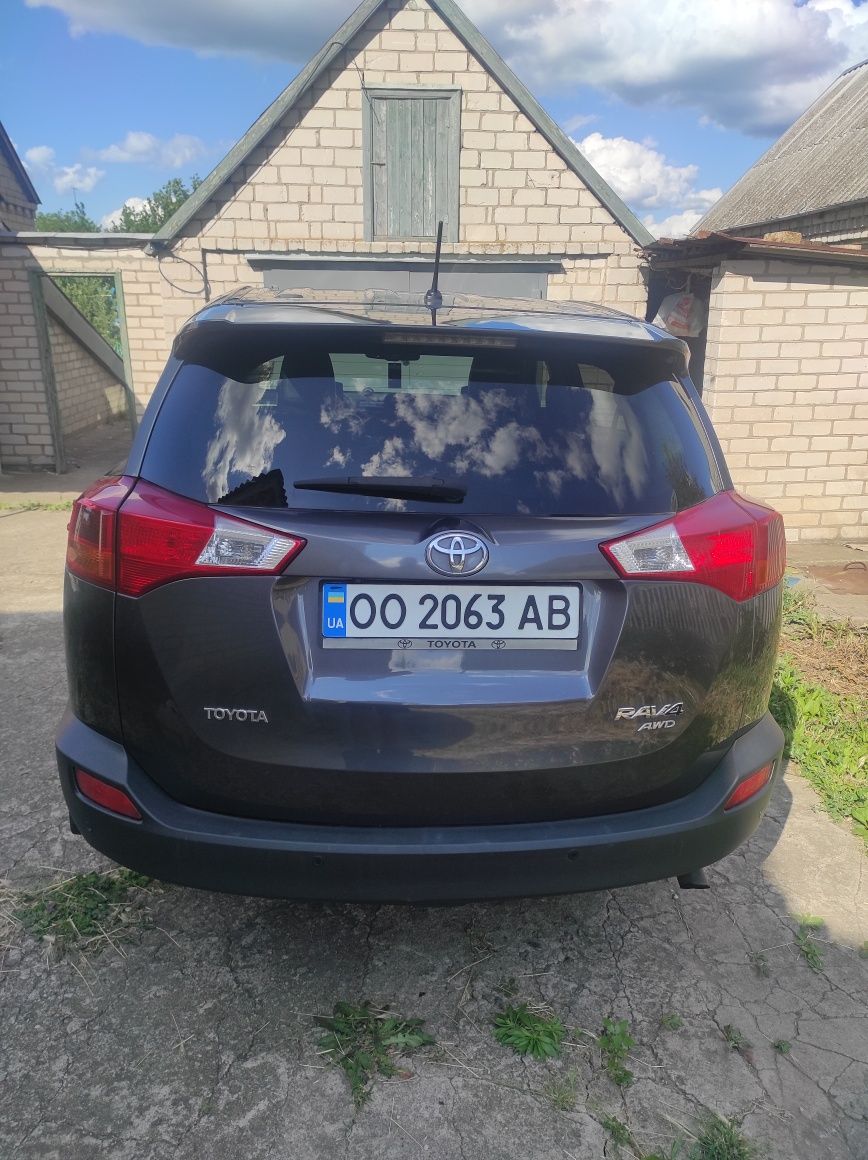 Продам Toyota Rav 4