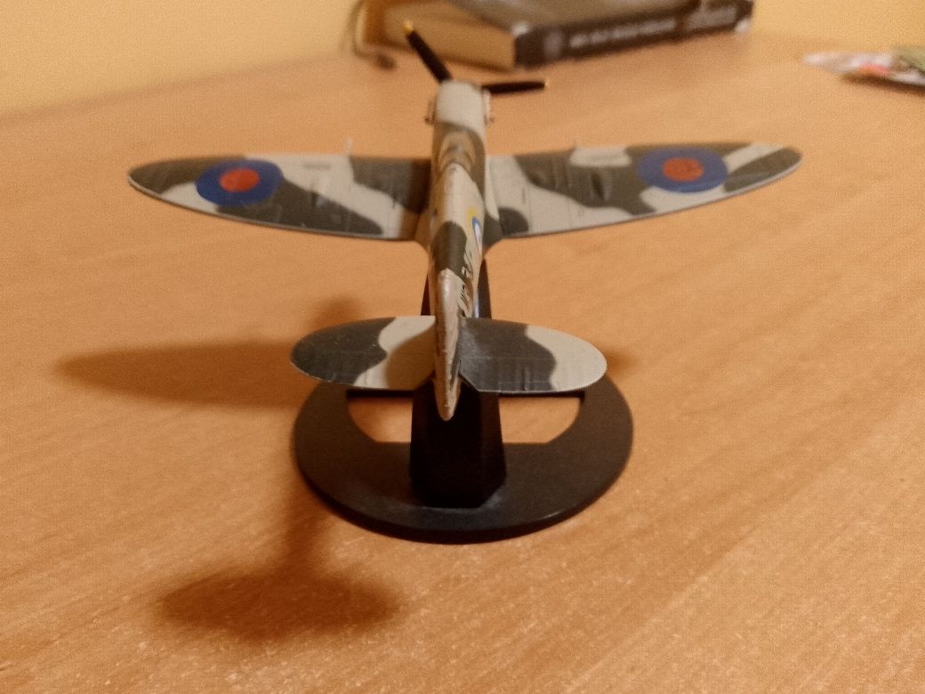 Model samolotu Spitefire Mk Vb 1941 1:72