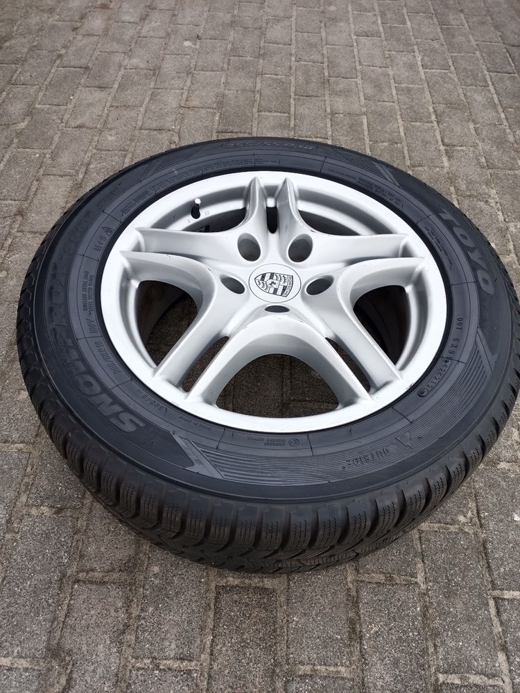 Porsche Cayenne felgi aluminiowe 18 cali oryginał 255/55/R18