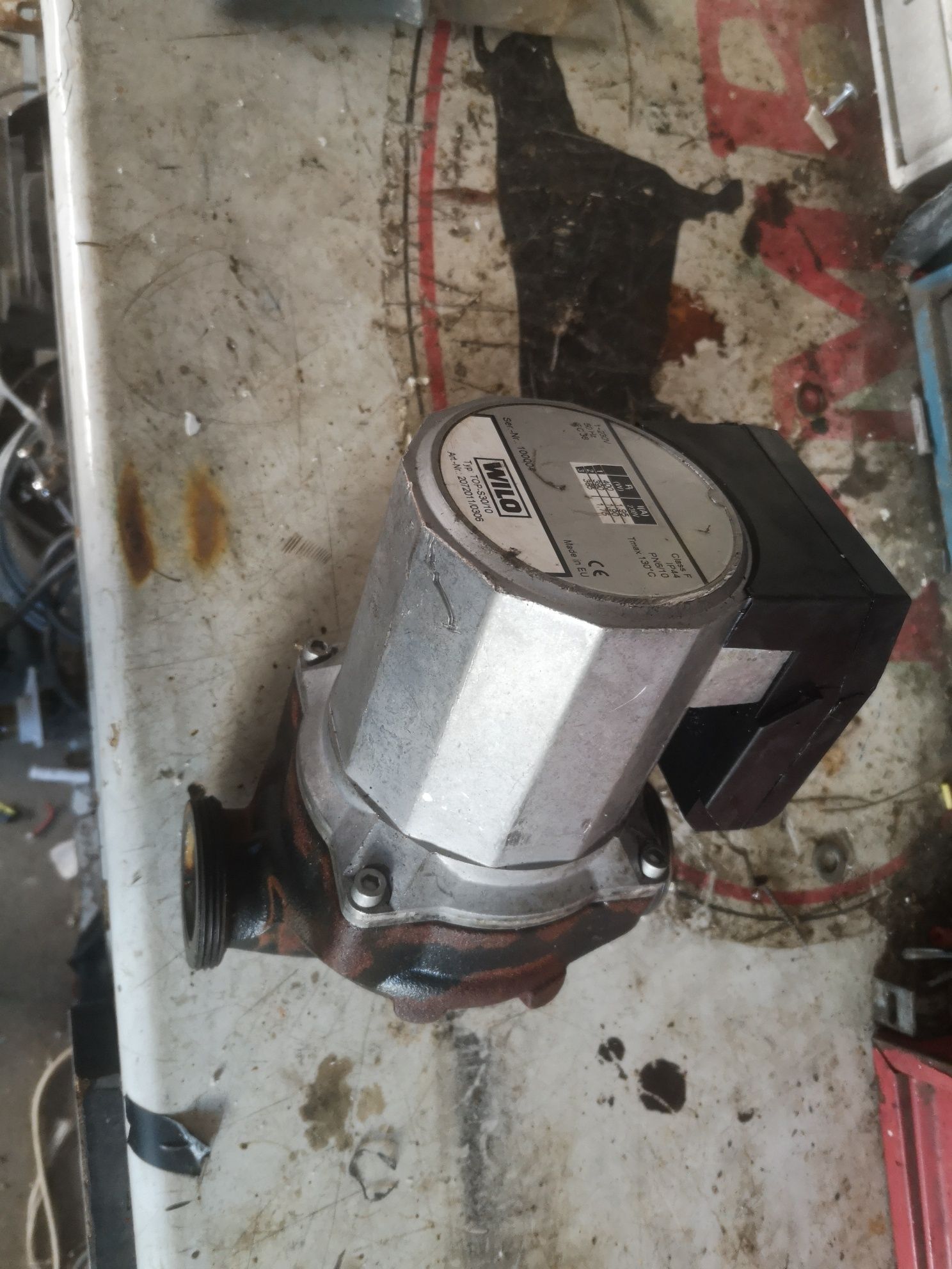 Duża pompa obiegowa wilo 180mm