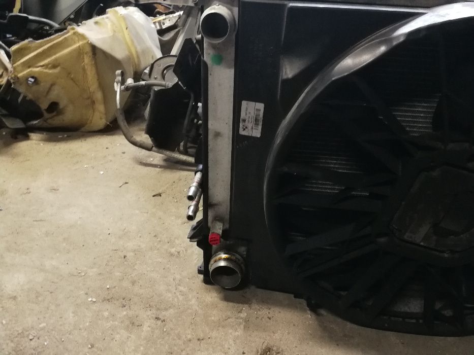 BMW e60 3.0d Komplet chłodnic automat