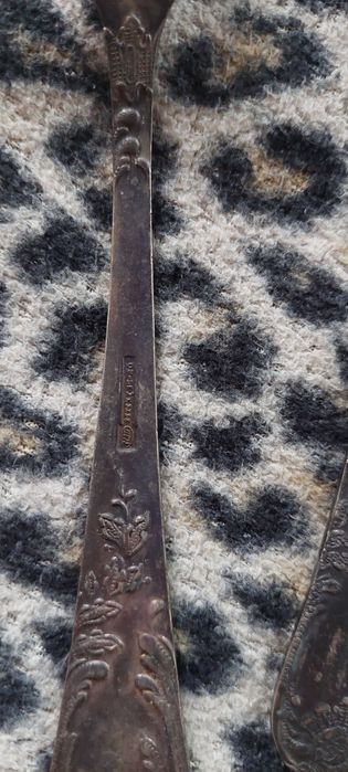 Мельхиор СССР ложки вилки набор 5 ложек и 2 вилки