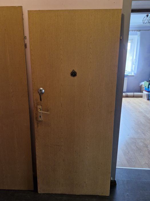 Drzwi 80 dwie sztuki