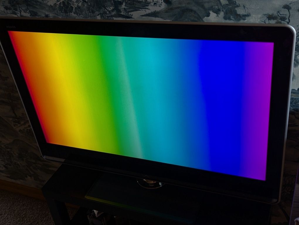 LCD телевізор Sharp LC-40LE820E made in Japan відмінний стан