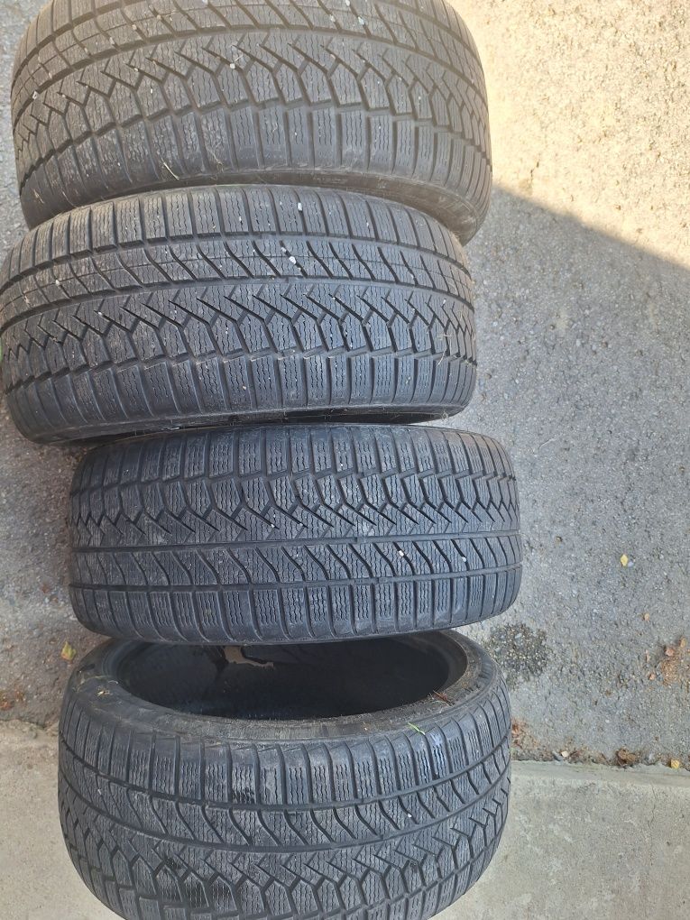 Opony zimowe Goodride 245/40 r19