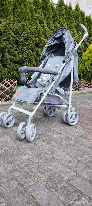 Lionelo wózek spacerowy, parasolka, szary