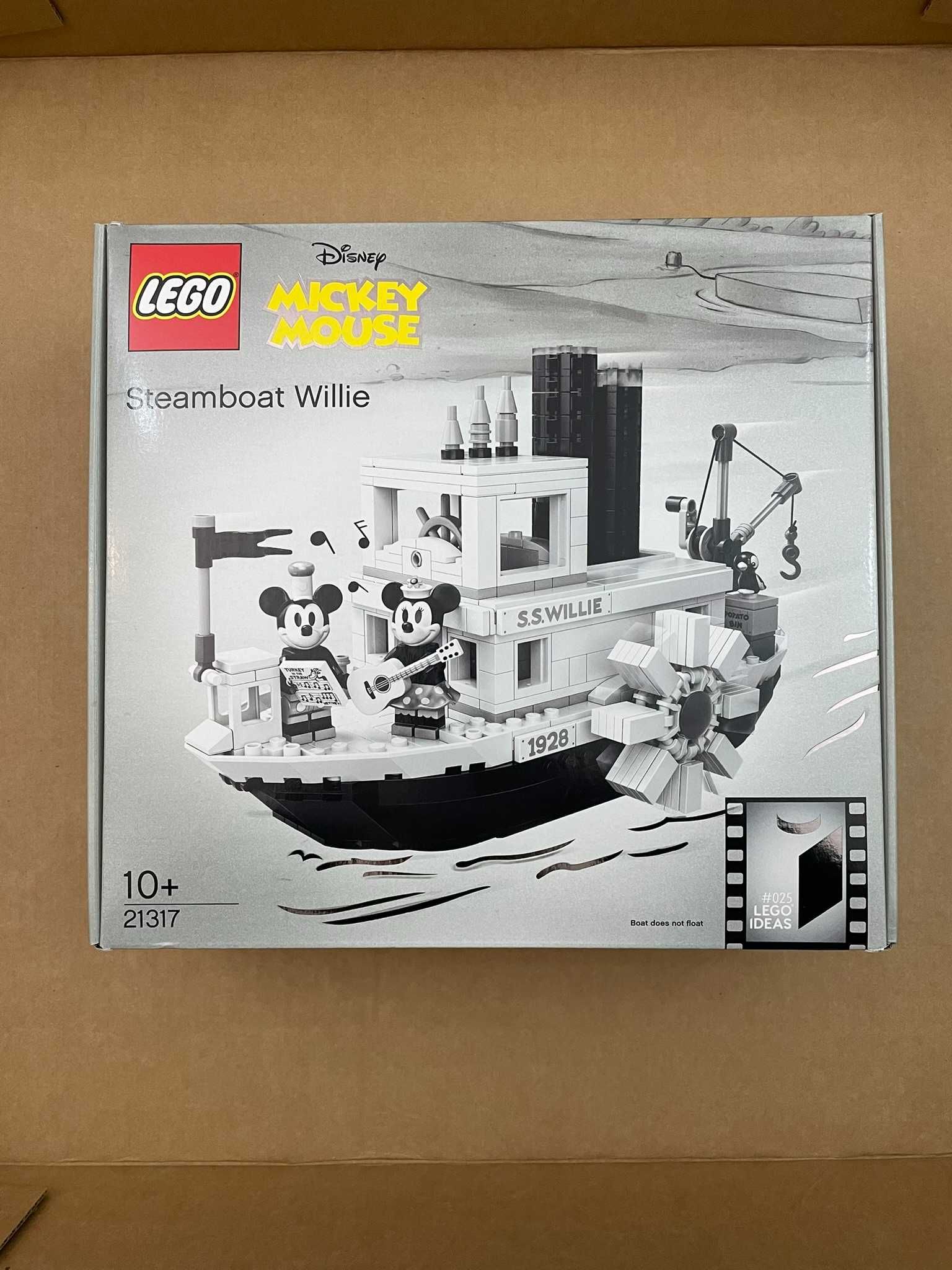 LEGO - Ideas - 21317 Steamboat Willie