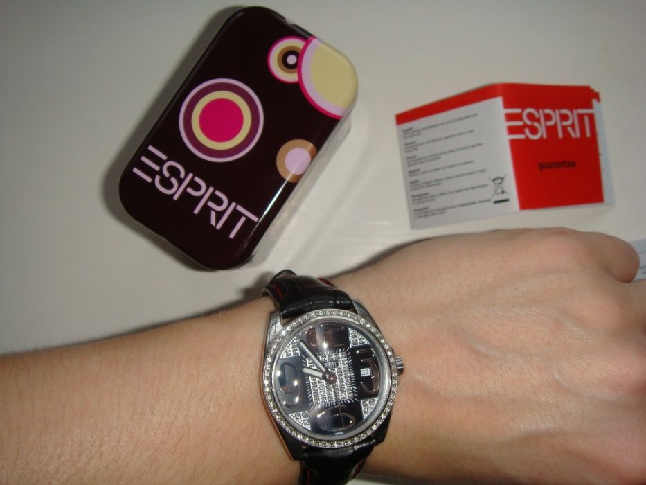 Кварцевые часы Esprit. Оригинал
