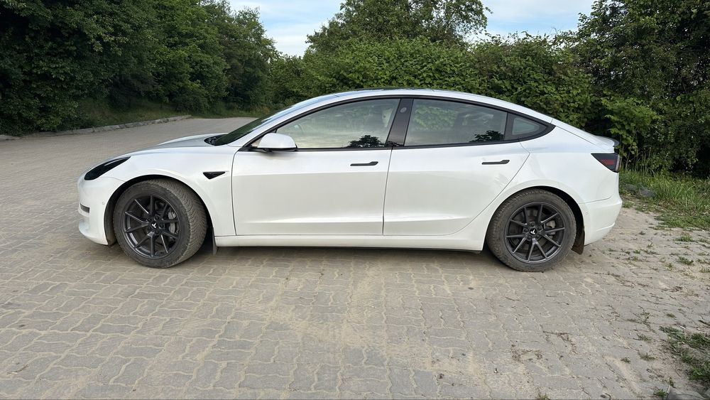 Tesla model 3 standart range 2021р 54kwh