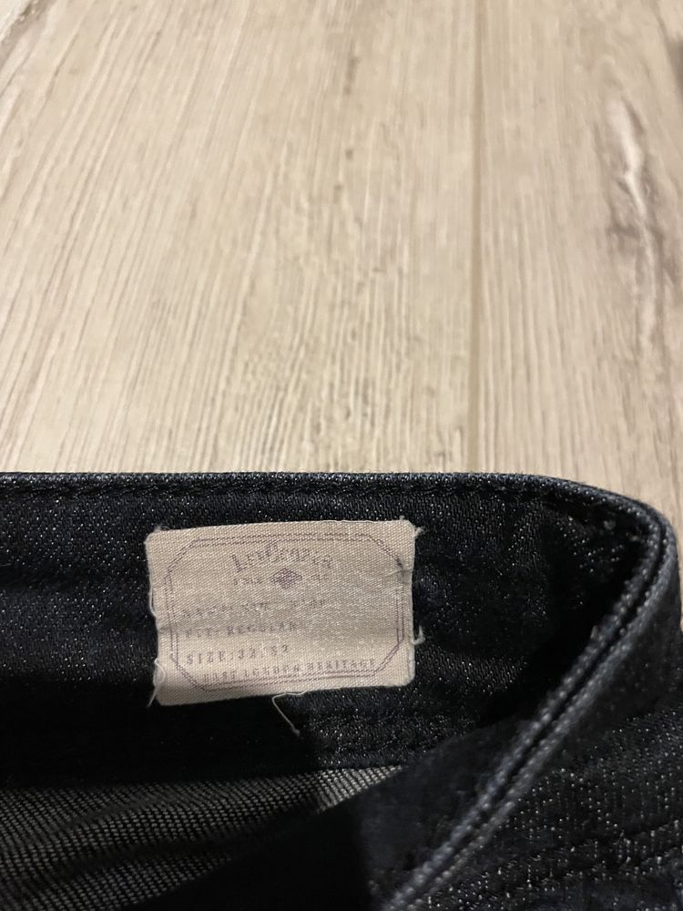 Czarne spodnie chinosy lee cooper