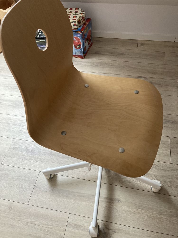 Ikea krzesło młodzieżowe do biurka