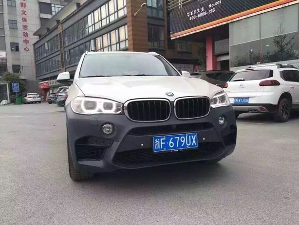 Обвес для BMW X5 F15 (2013-2018) в стиле X5M F85 M-Performance бампер