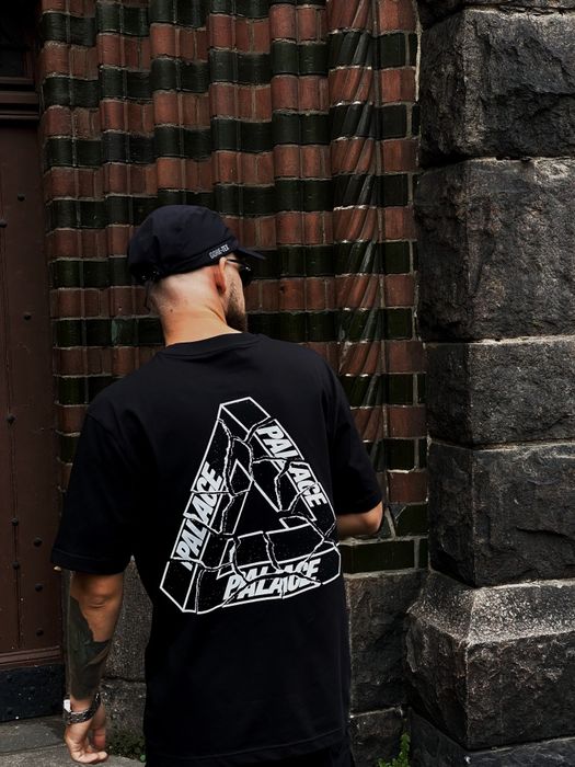 Palace Tri-Ripped T-shirt