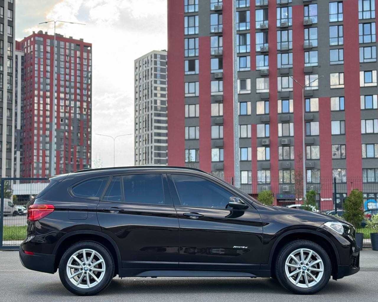 Продаж BMW X1 X-drive