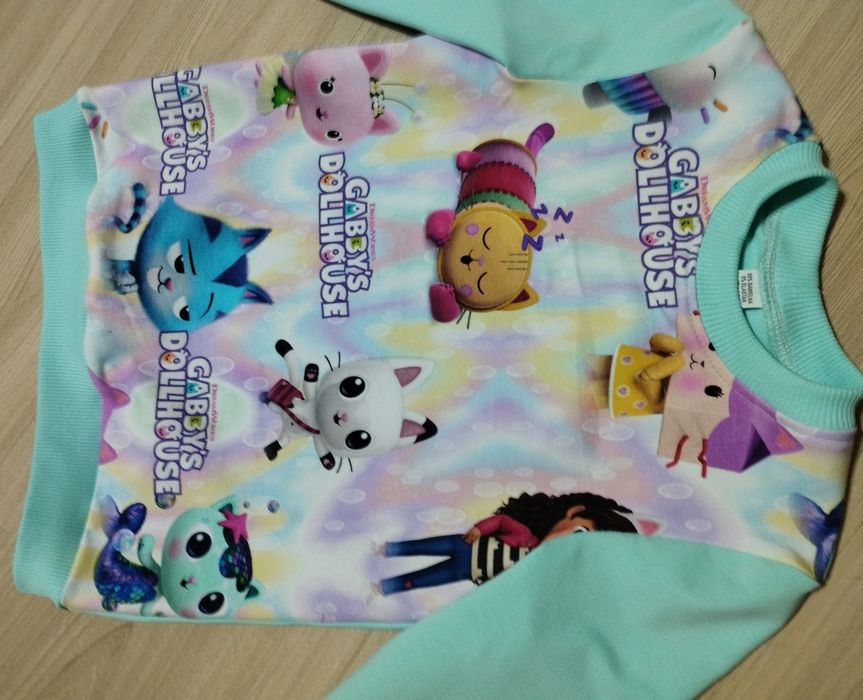 Nowa bluza Gabi i koci domek
