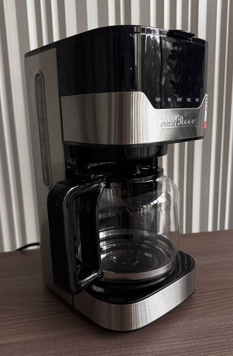 ProfiCook PC-KA 1169 

крапельна кофеварка з ємністю чаші 1,5 л. Корпу