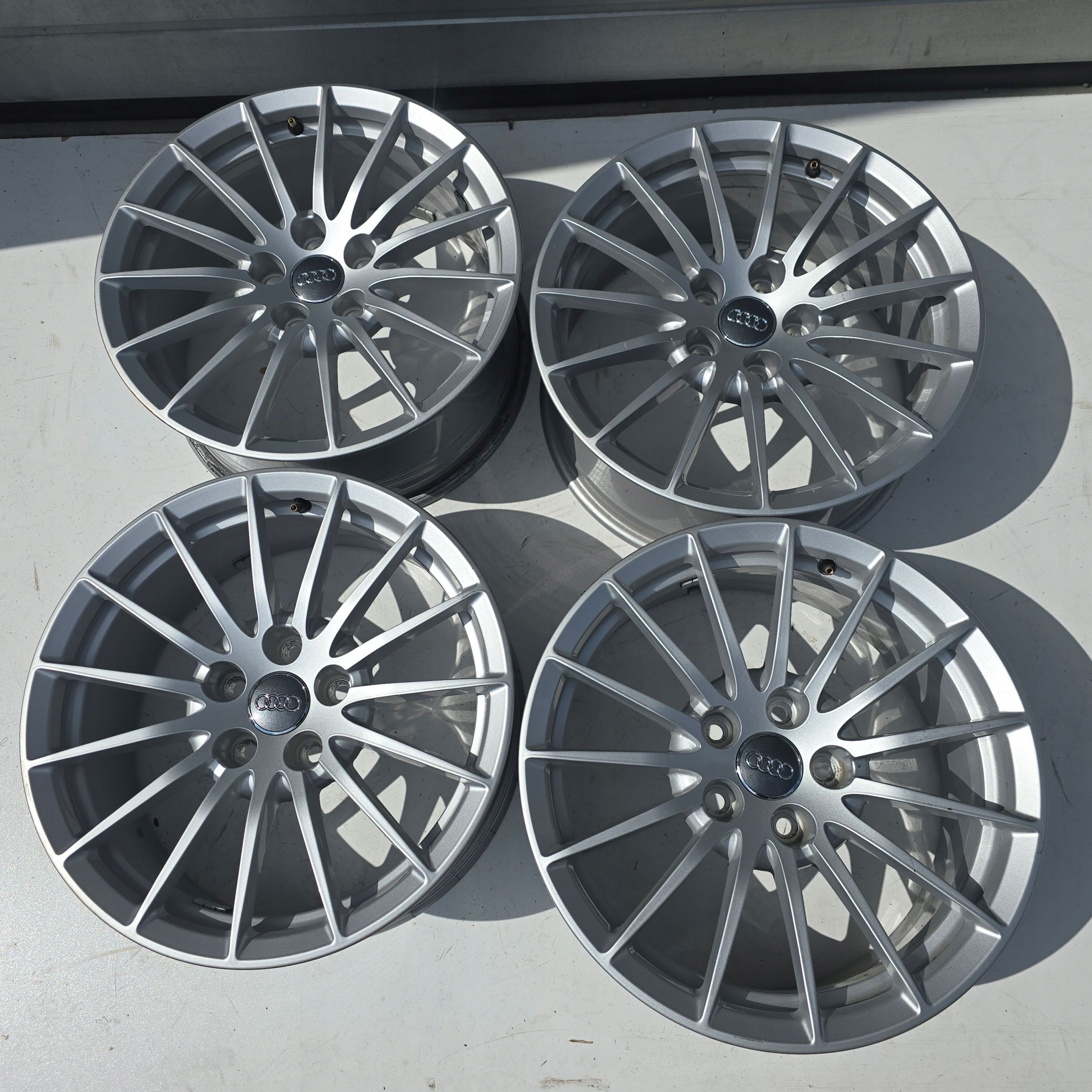 Audi A5 A4 B8 B9 A6 C6 C7 17" 5x112 ET29 7.5 4X