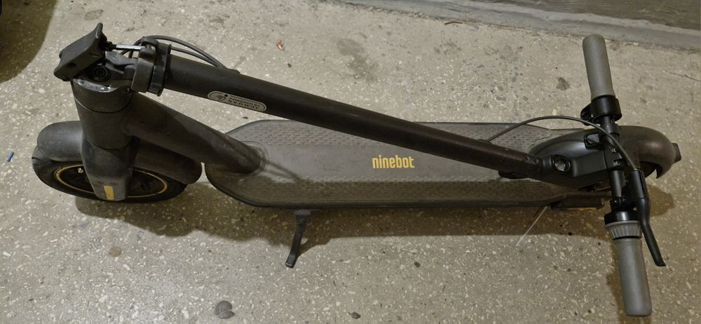 Електросамокат Ninebot by Segway